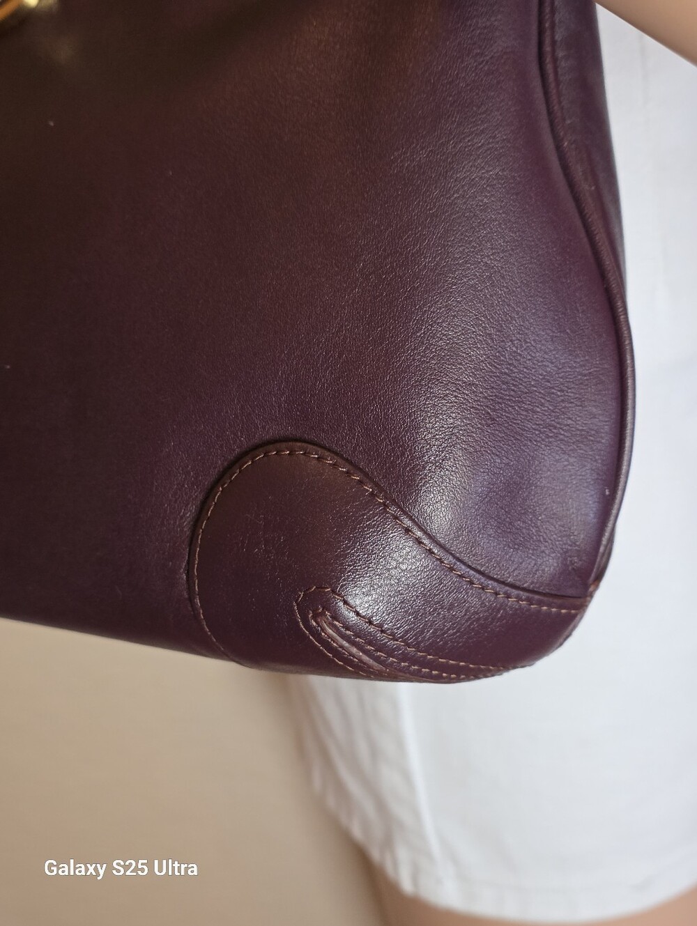Vintage Etienne Aigner Bordeaux Leather EST 1949 Logo Bag - Excellent Condition - Picture 6 of 17